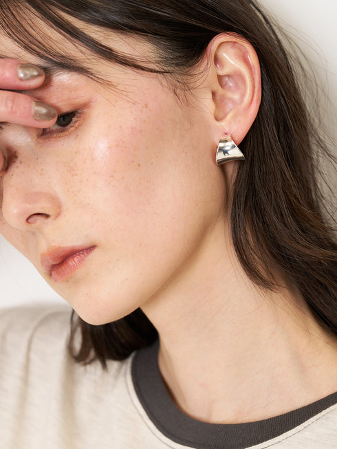 【 予約:6月上旬 】トライアングルカーブラップピアス /0063-731SH