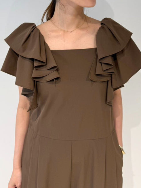 【 予約:4月下旬 】撥水フリルスリーブコンビネゾン /M262-38073