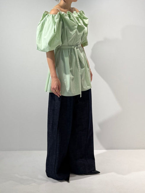 【 予約:4月下旬 】2WAYオフショルブラウス /M262-13055