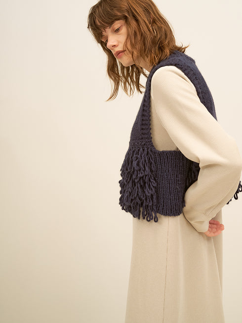 LOOP HAND KNIT VEST / Y244-98110