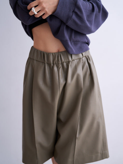 FAUX LEATHER HALF PT /Y251-31008