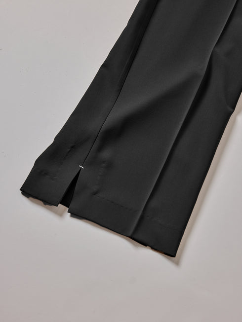 【 予約:4月下旬 】SIDE SLIT SLACKS /Y262-31039
