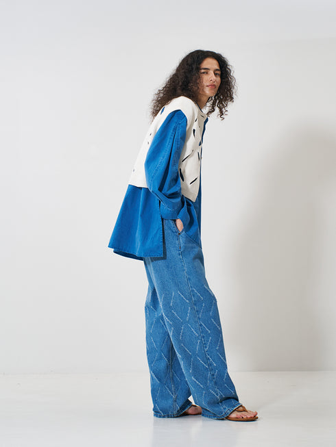 【 予約:2月上旬  】CUT OUT PATTERN VEST /Y261-91012