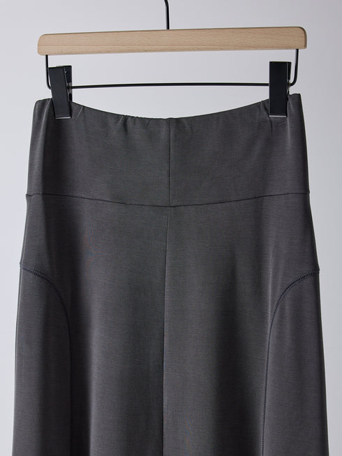 【 予約:2月上旬 】FIBRIL JERSEY SKIRT /Y261-21023