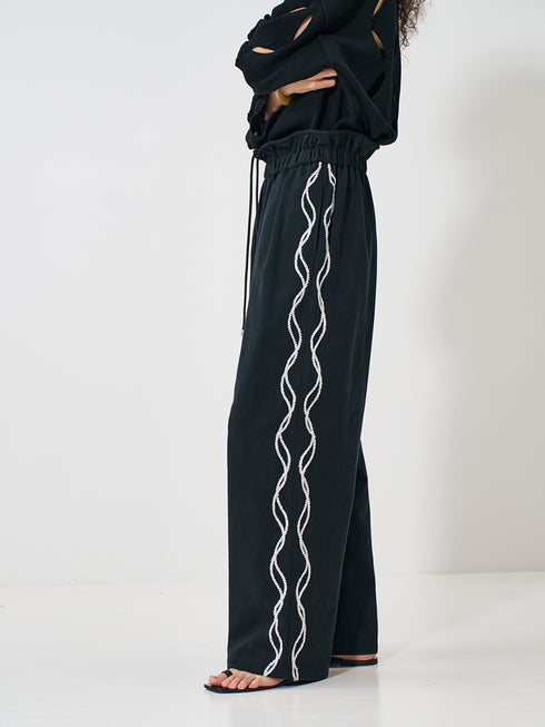 【 予約:2月上旬 】CODE EMBRO PANTS /Y261-32004