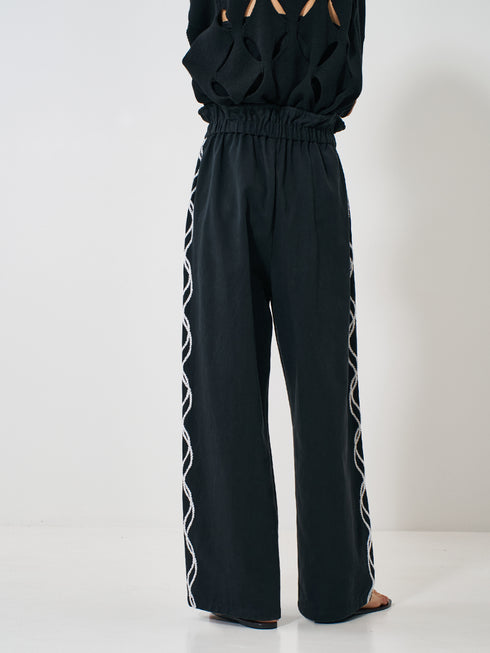 【 予約:2月上旬 】CODE EMBRO PANTS /Y261-32004