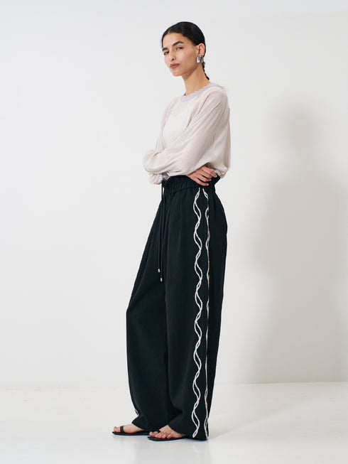 【 予約:2月上旬 】CODE EMBRO PANTS /Y261-32004