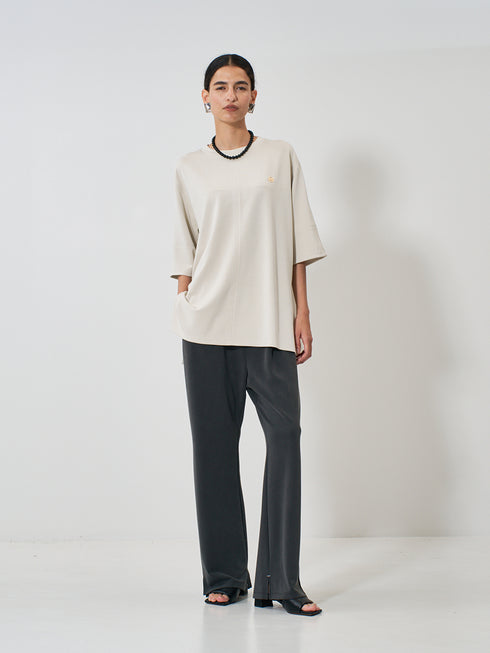 【 予約:2月上旬 】STITCH WORK TEE /Y261-82020