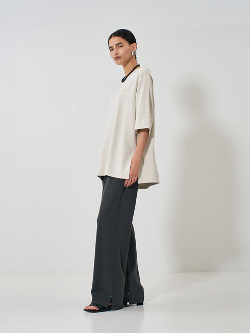 【 予約:2月上旬 】STITCH WORK TEE /Y261-82020