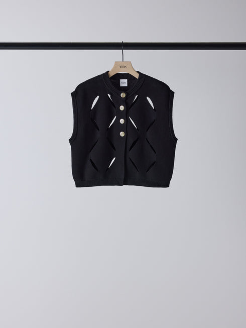 【 予約:2月上旬  】CUT OUT PATTERN VEST /Y261-91012