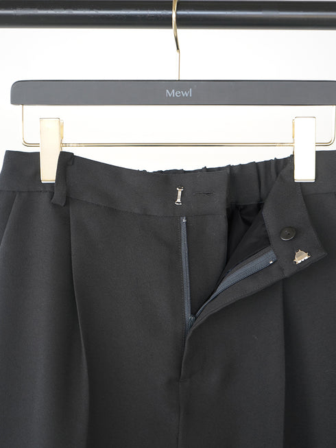 【 予約:2月中旬 】ベルト付きタックワイドPT /M261-33003