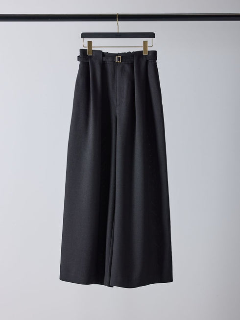 【 予約:2月中旬 】ベルト付きタックワイドPT /M261-33003