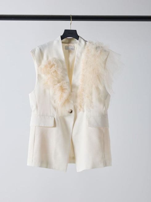 【 予約:2月中旬 】チュールフリルベスト /M261-43001