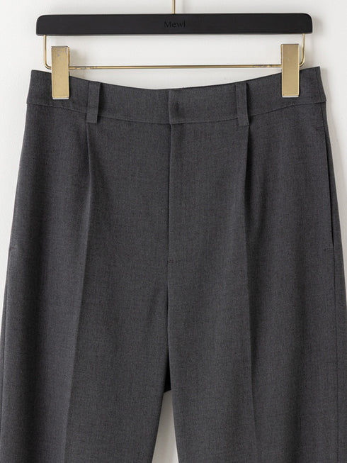 【 予約:1月中旬 】LOOSE CAPRI PANTS /M264-38179