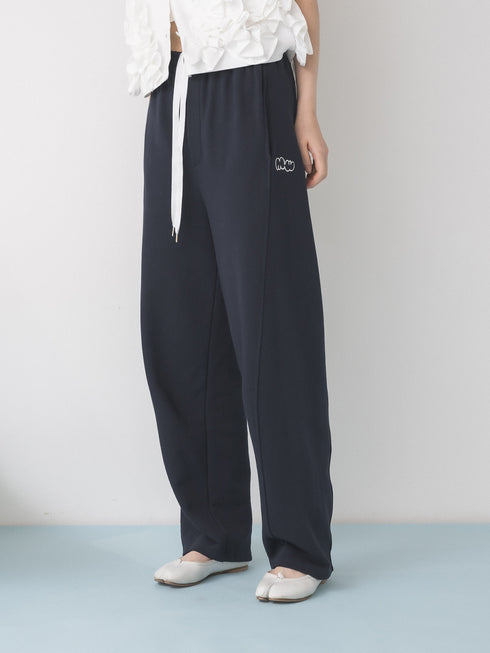 【 予約:1月中旬 】CURVY SWEAT PANTS /M264-38193