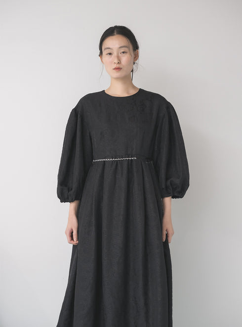 【 予約:1月中旬 】VOLUME DRESS /M264-58174