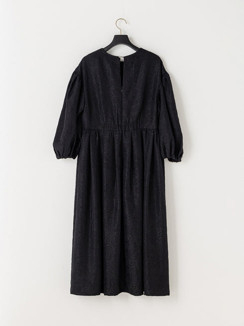 【 予約:1月中旬 】VOLUME DRESS /M264-58174
