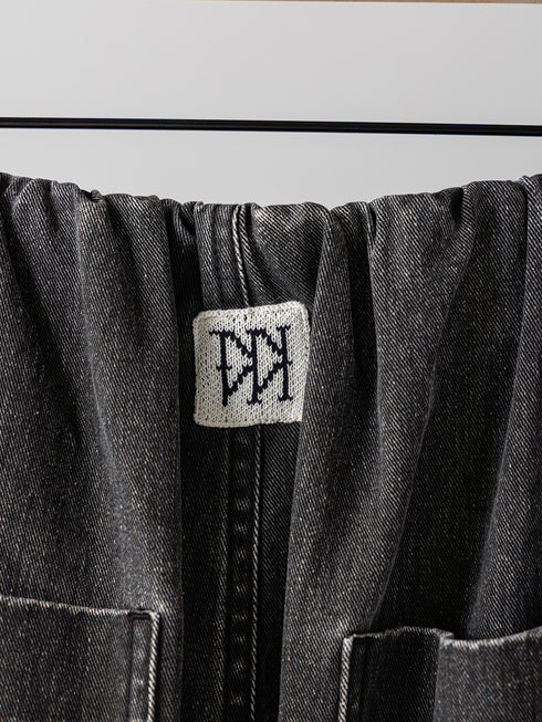 【 予約:11月中旬 】BOX TUCK PEG PANT /Y264-31124