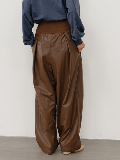 【 予約:11月中旬 】RIB FAUX LEATHER PT /Y264-31117