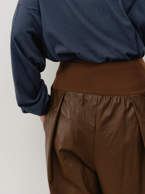 【 予約:11月中旬 】RIB FAUX LEATHER PT /Y264-31117