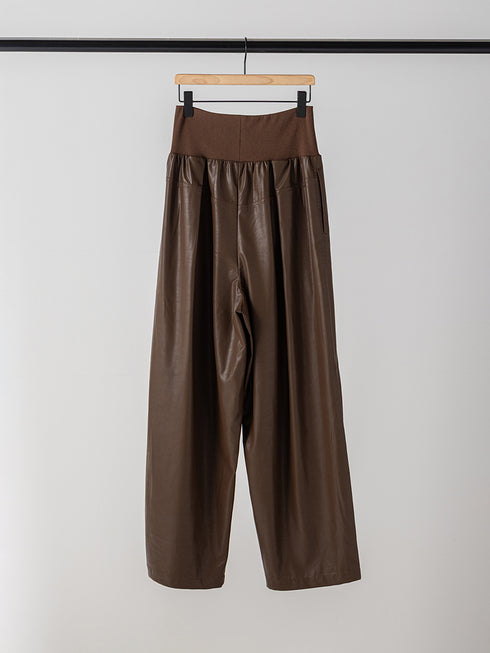【 予約:11月中旬 】RIB FAUX LEATHER PT /Y264-31117