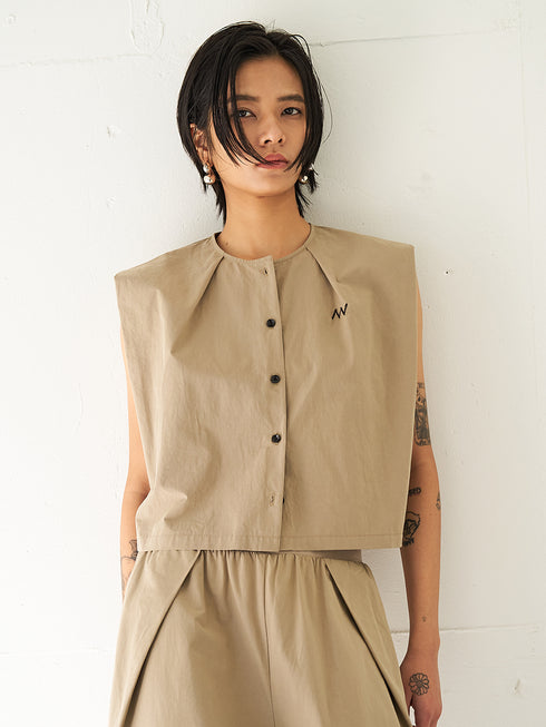 【 予約:5月下旬 】SLEEVELESS SHIRT /Y262-11040