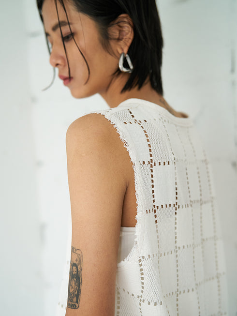 【 予約:5月下旬 】SLEEVELESS LACE TOP /Y262-12045