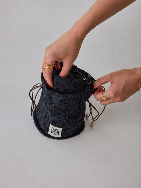 【 予約:5月下旬 】PORTABLE LACE HOODIE /Y262-12047