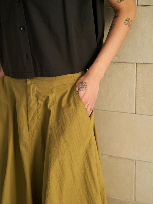 【 予約:5月下旬 】VOLUME CURVE SKIRT /Y262-22052