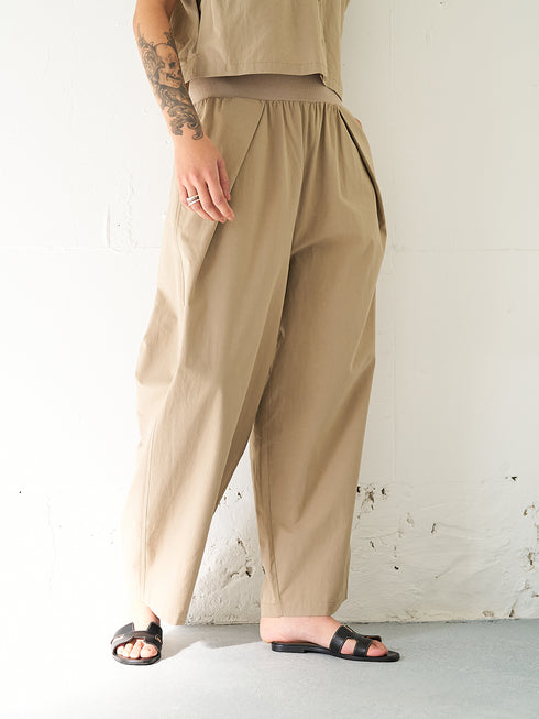 【 予約:5月下旬 】WAIST RIB CURVE PT /Y262-31041