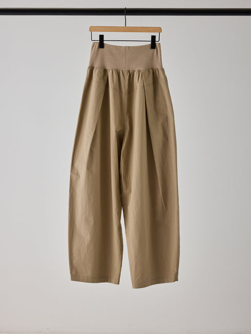 【 予約:5月下旬 】WAIST RIB CURVE PT /Y262-31041