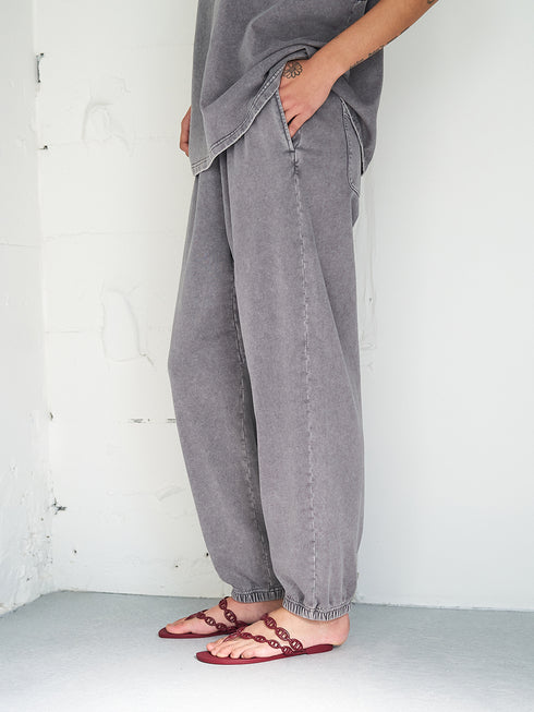 【 予約:5月下旬 】ACID DYE SWEATPANTS /Y262-31066