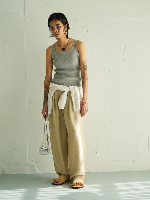 【 予約:5月下旬 】VOLUME CURVE PANTS /Y262-32051