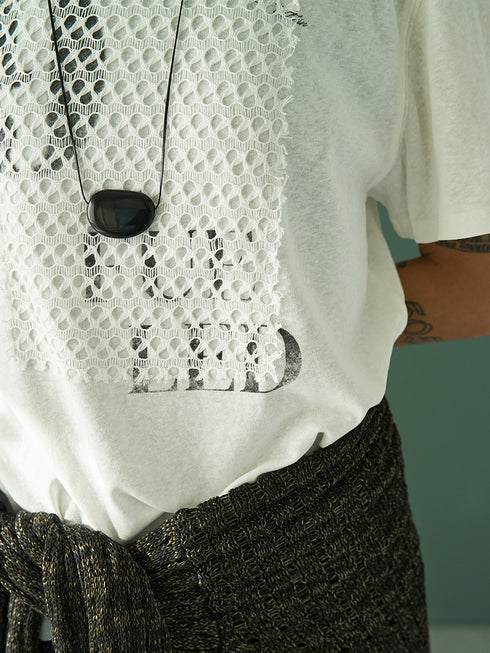 【 予約:5月下旬 】LACE FRAME LOGO TEE /Y262-81057